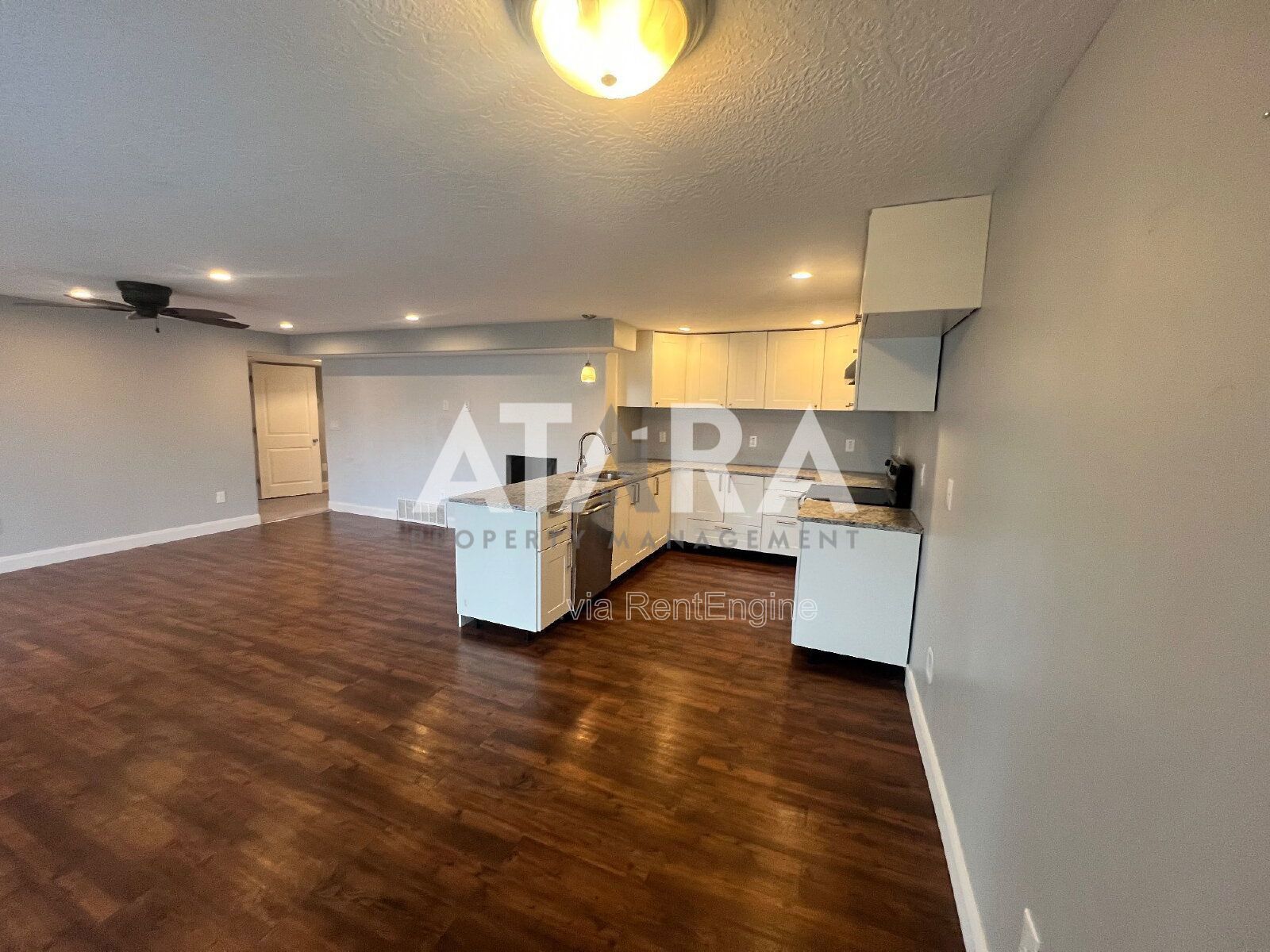 Stunning 6-Bedroom Home with Breathtaking Utah Lake & Mountain Views In Saratoga Springs property image