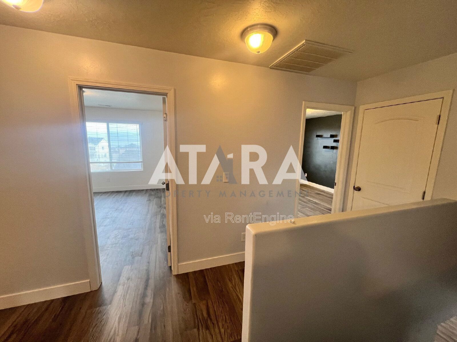 Stunning 6-Bedroom Home with Breathtaking Utah Lake & Mountain Views In Saratoga Springs property image