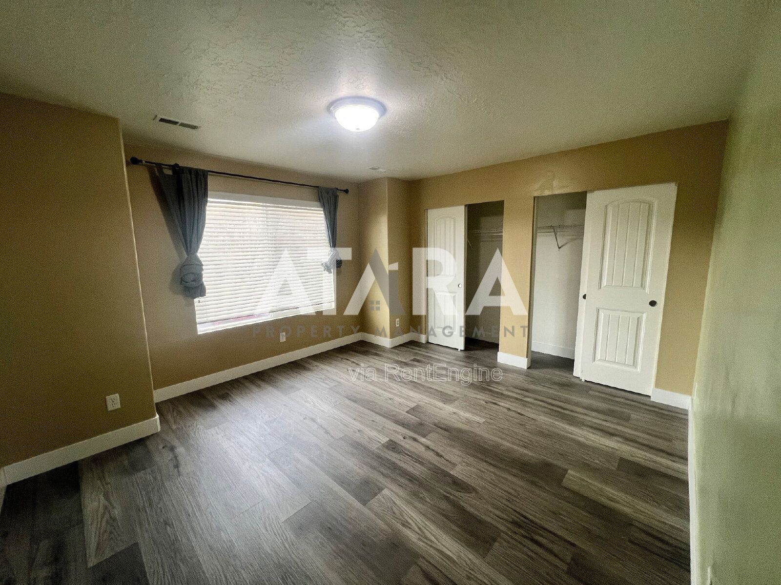 Stunning 6-Bedroom Home with Breathtaking Utah Lake & Mountain Views In Saratoga Springs property image