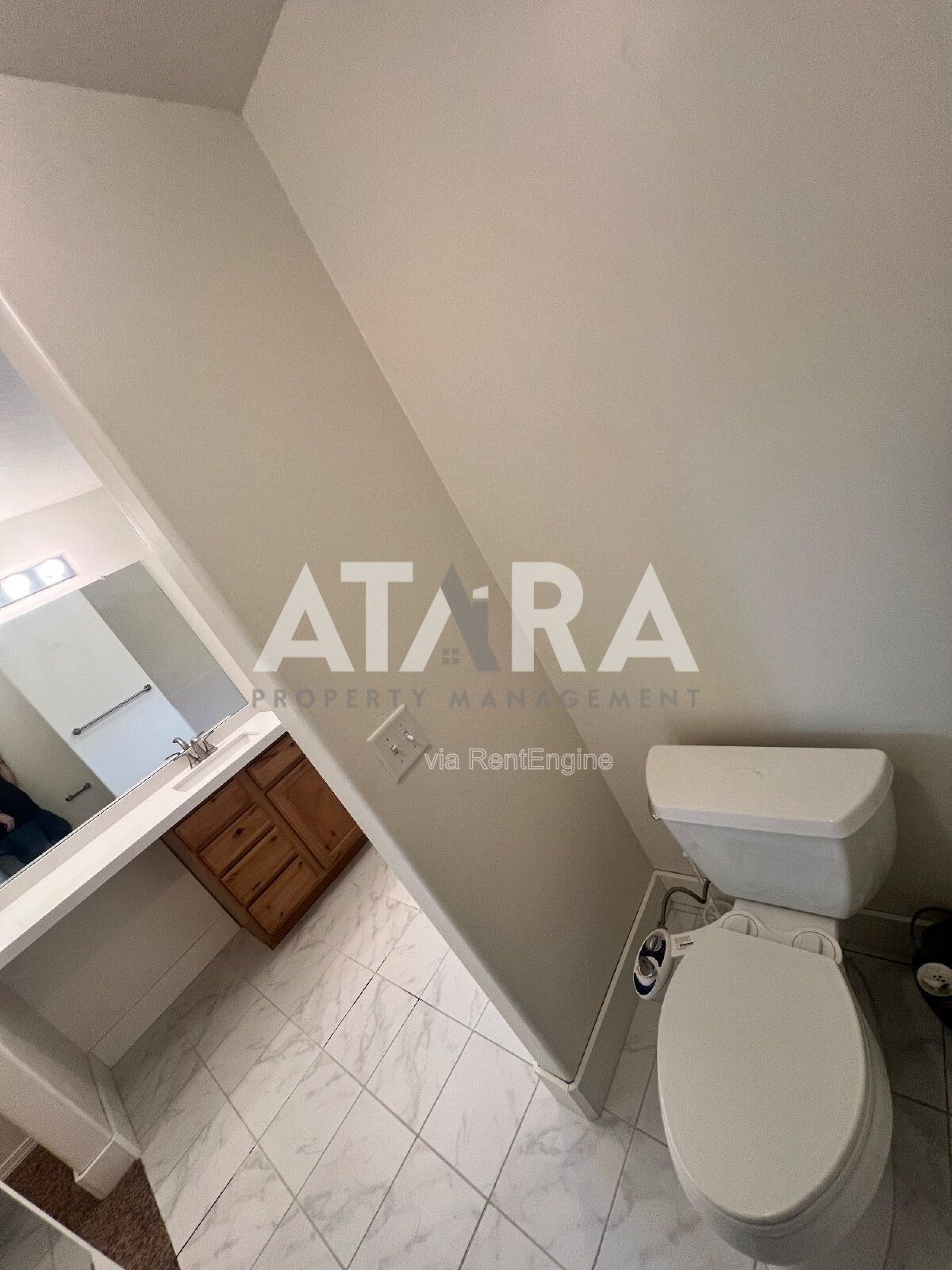 Stunning 6-Bedroom Home with Breathtaking Utah Lake & Mountain Views In Saratoga Springs property image