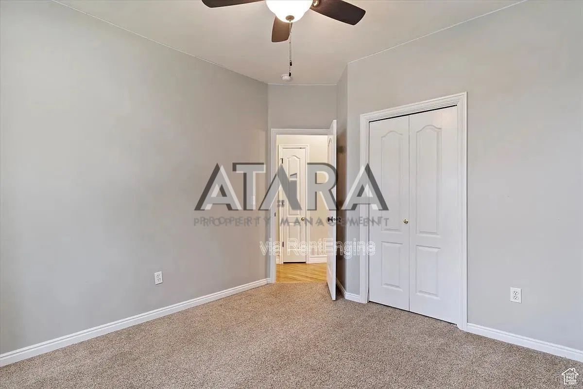 Beautiful 3 Bedroom, 2 Bath with Formal Living and  2-Car Garage – Farmington Foothills property image