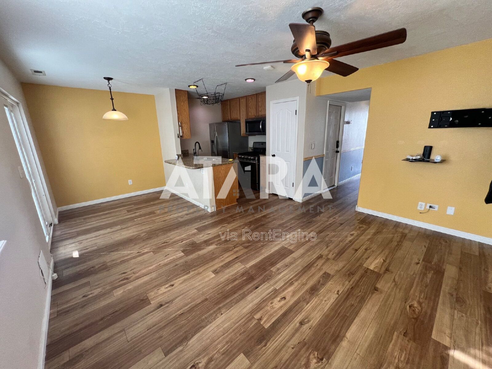 Spacious 3 Bedroom Townhome for Rent West Valley City property image