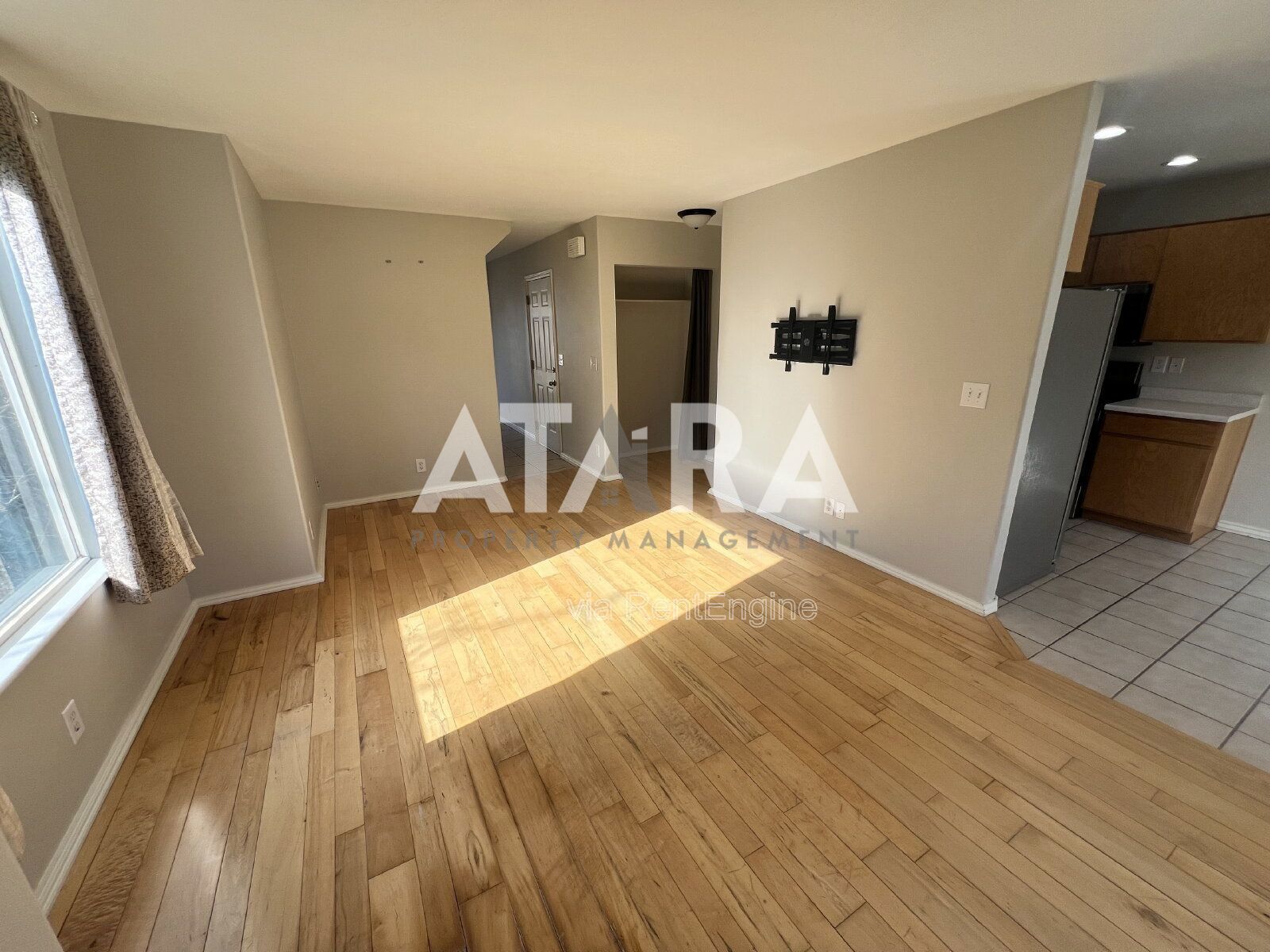 Affordable 2 Bed / 2.5 Bath Townhome Near Downtown Salt Lake property image