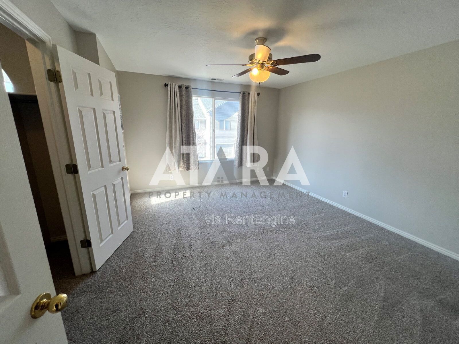 Affordable 2 Bed / 2.5 Bath Townhome Near Downtown Salt Lake property image