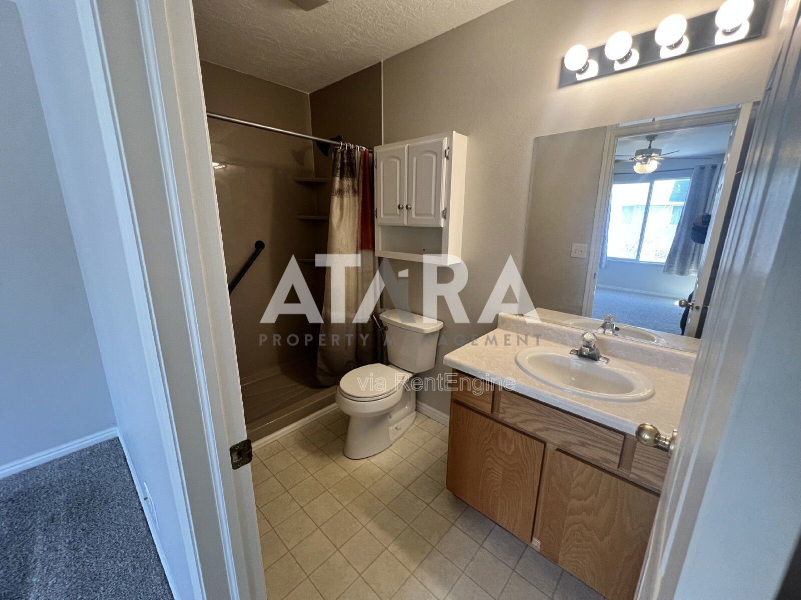 Affordable 2 Bed / 2.5 Bath Townhome Near Downtown Salt Lake property image