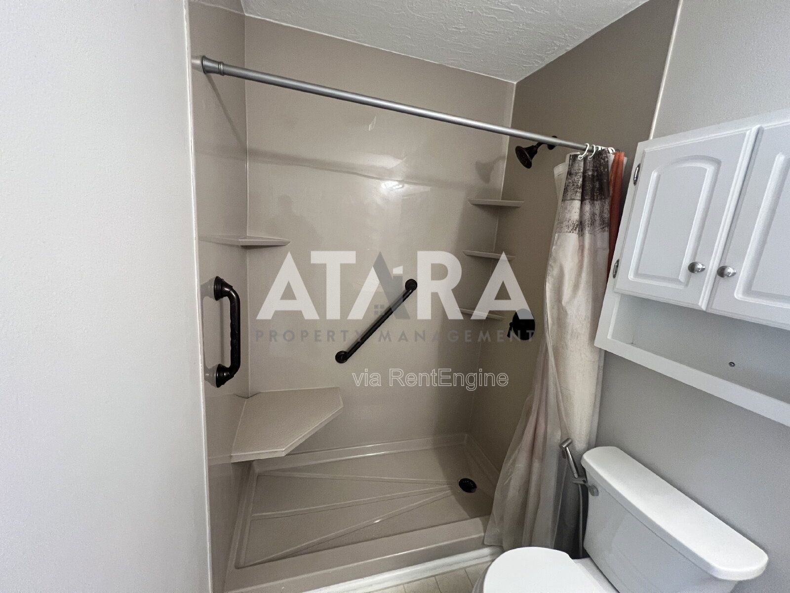 Affordable 2 Bed / 2.5 Bath Townhome Near Downtown Salt Lake property image