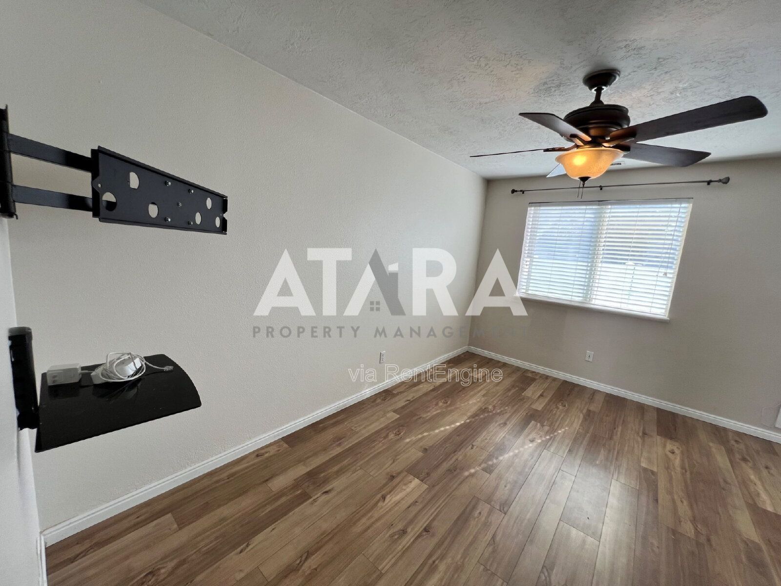 Spacious 3 Bedroom Townhome for Rent West Valley City property image