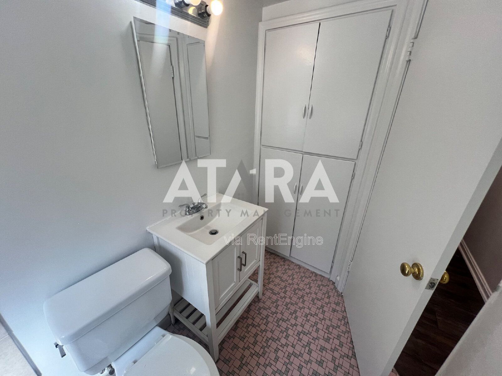 Modern 1 Bed/1 Bath Apartment in Marmalade District – Downtown Salt Lake Living property image