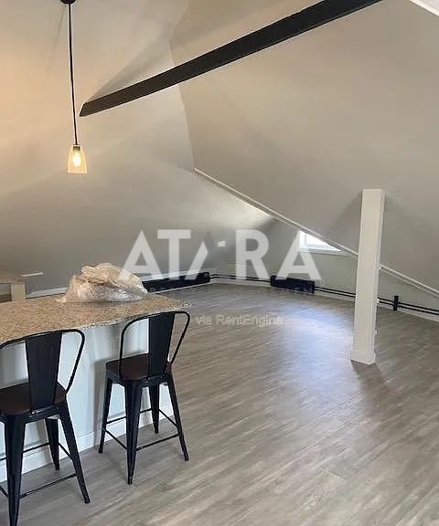 Charming 1-Bedroom Duplex in Salt Lake City - Unit B property image