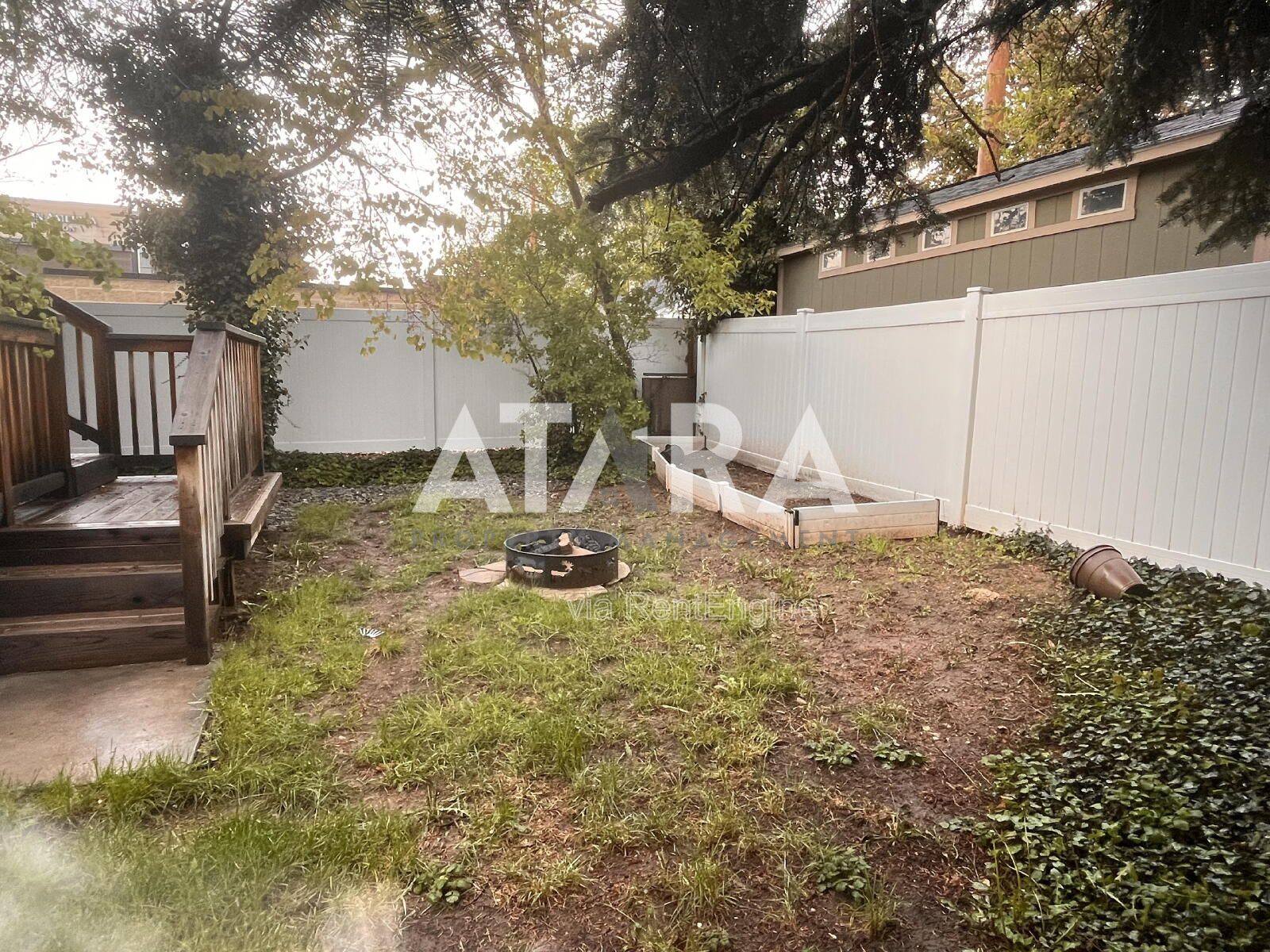 Spacious 3 Bed / 2 Bath Duplex in Prime East Side Location – Near Sugarhouse! property image
