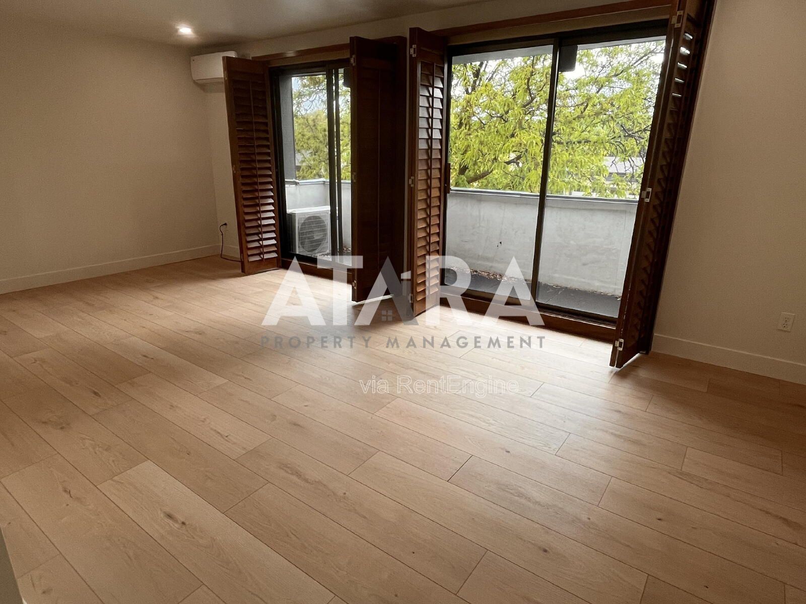 Spacious 3 Bed / 2 Bath Duplex in Prime East Side Location – Near Sugarhouse! property image
