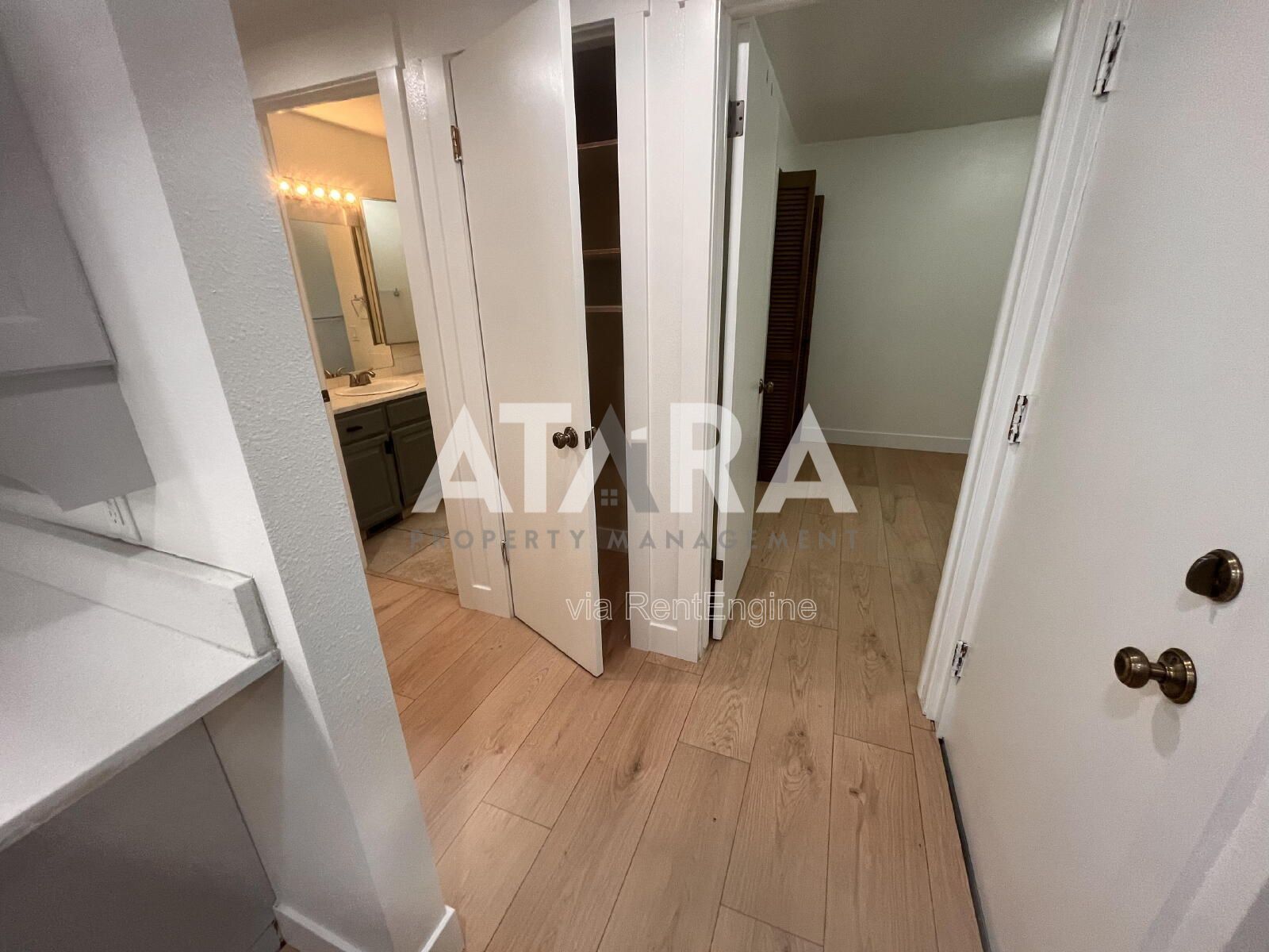 Spacious 3 Bed / 2 Bath Duplex in Prime East Side Location – Near Sugarhouse! property image