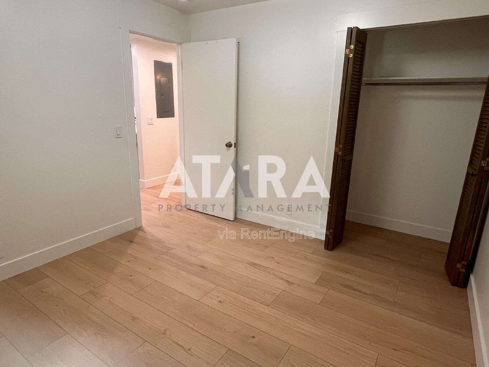 Spacious 3 Bed / 2 Bath Duplex in Prime East Side Location – Near Sugarhouse! property image