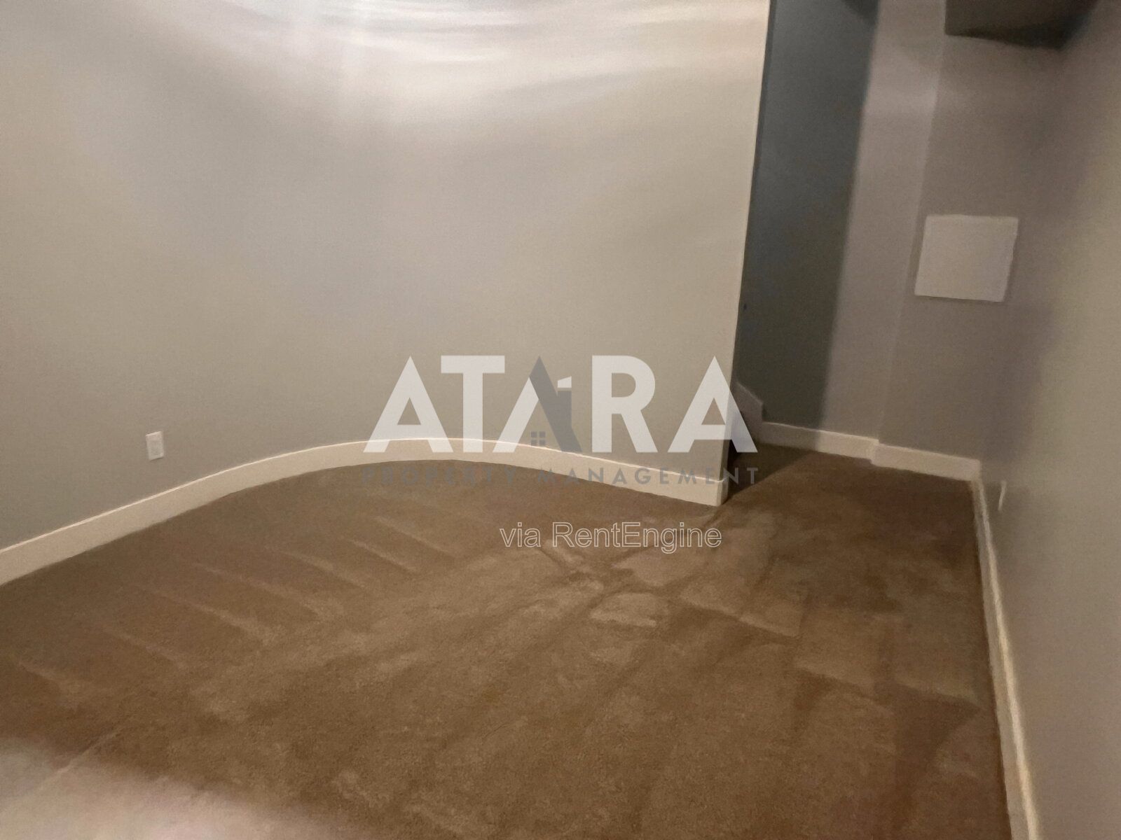 Spacious 5-Bedroom Retreat in Cottonwood Heights property image