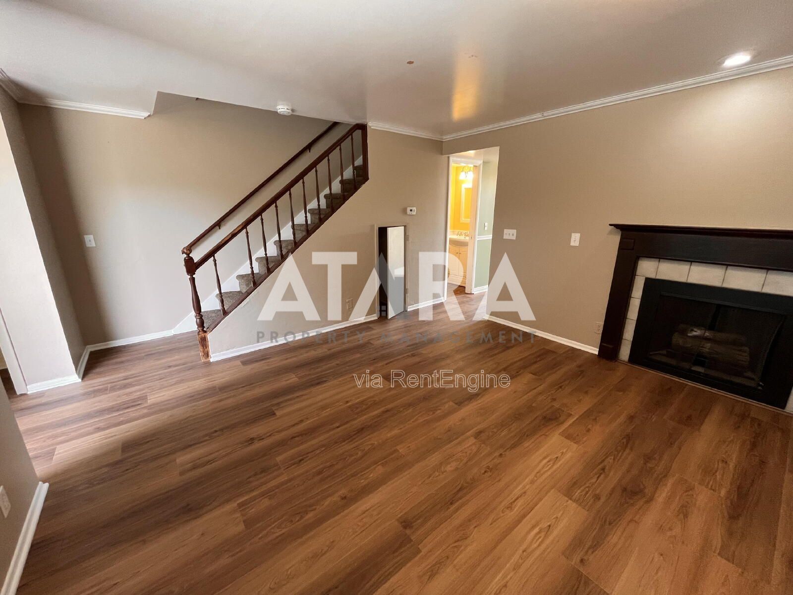 Charming 2 Bed / 1.5 Bath Condo in the Heart of Bountiful Prime Location! property image