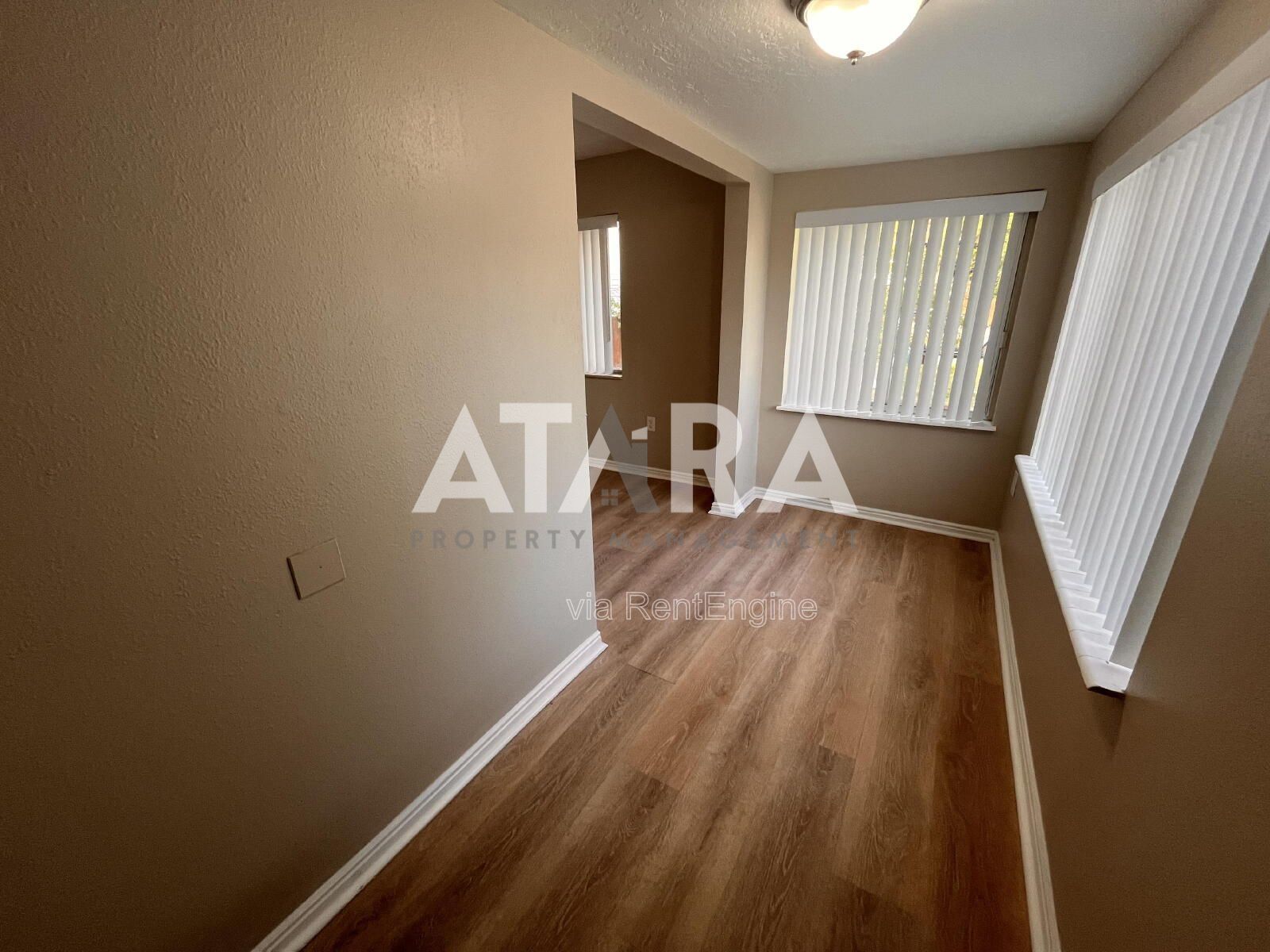 Spacious 5-Bed Duplex in Millcreek property image