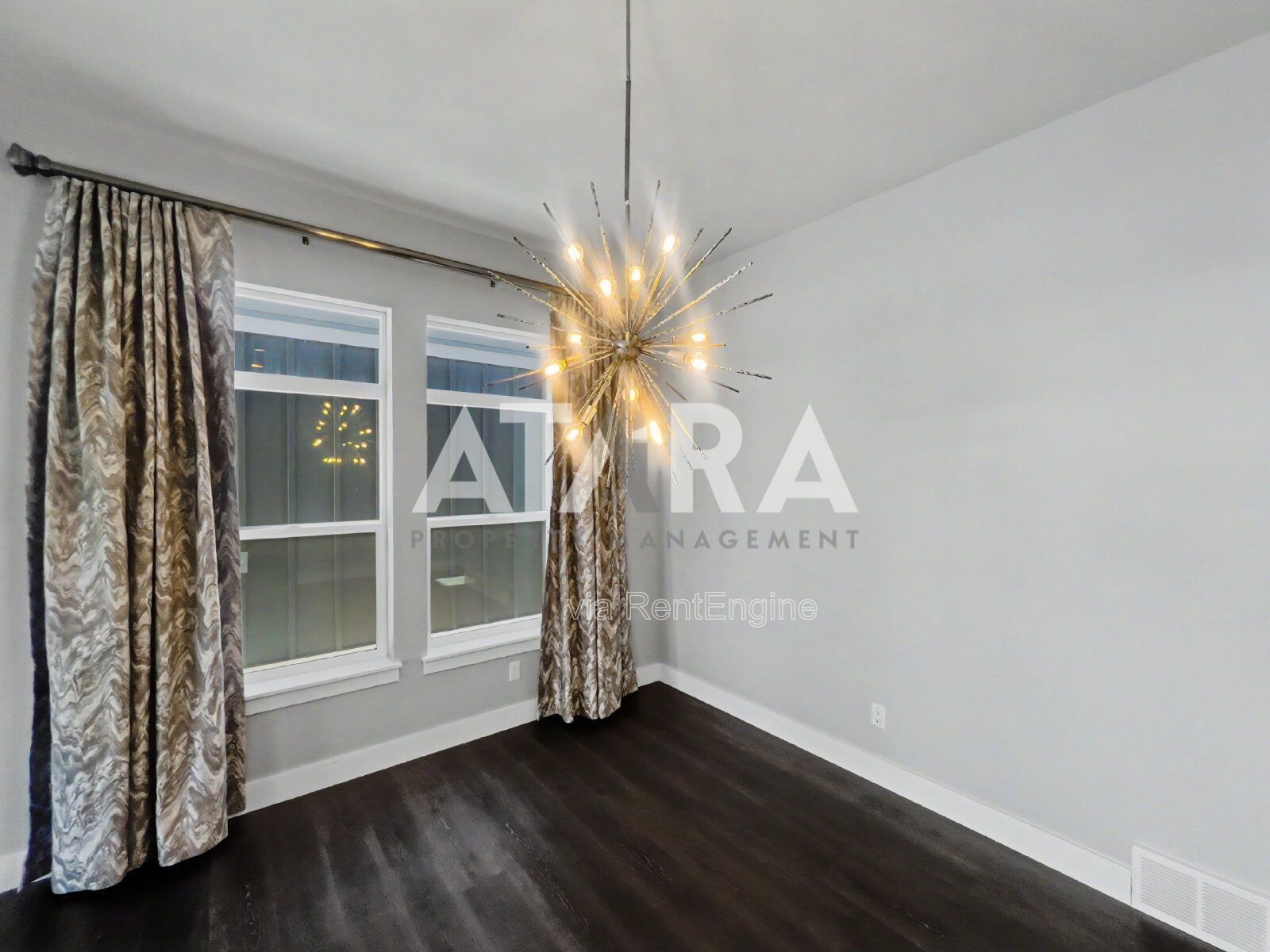 Spacious 5-Bedroom Retreat in Cottonwood Heights property image