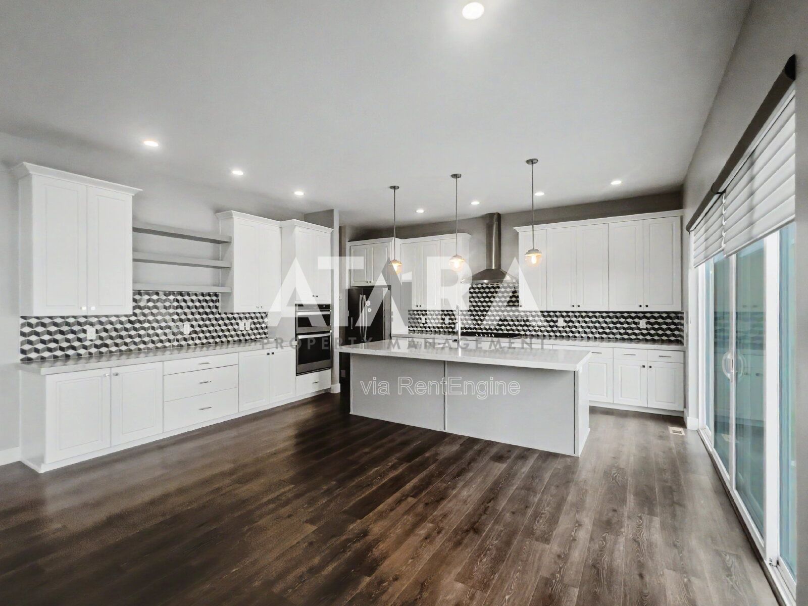 Spacious 5-Bedroom Retreat in Cottonwood Heights property image