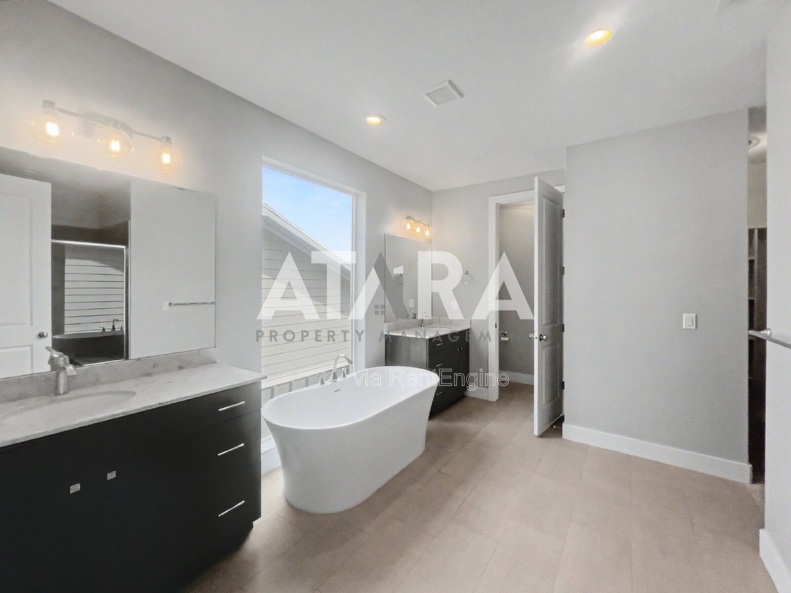 Spacious 5-Bedroom Retreat in Cottonwood Heights property image