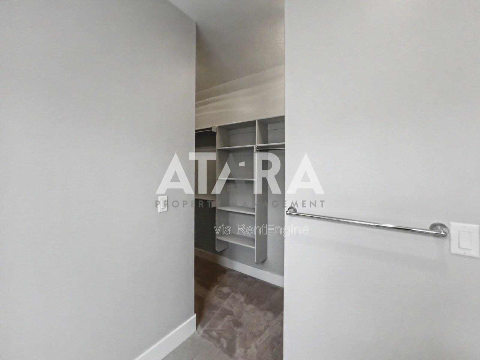 Spacious 5-Bedroom Retreat in Cottonwood Heights property image