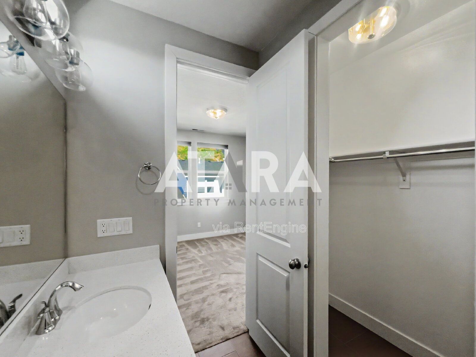 Spacious 5-Bedroom Retreat in Cottonwood Heights property image