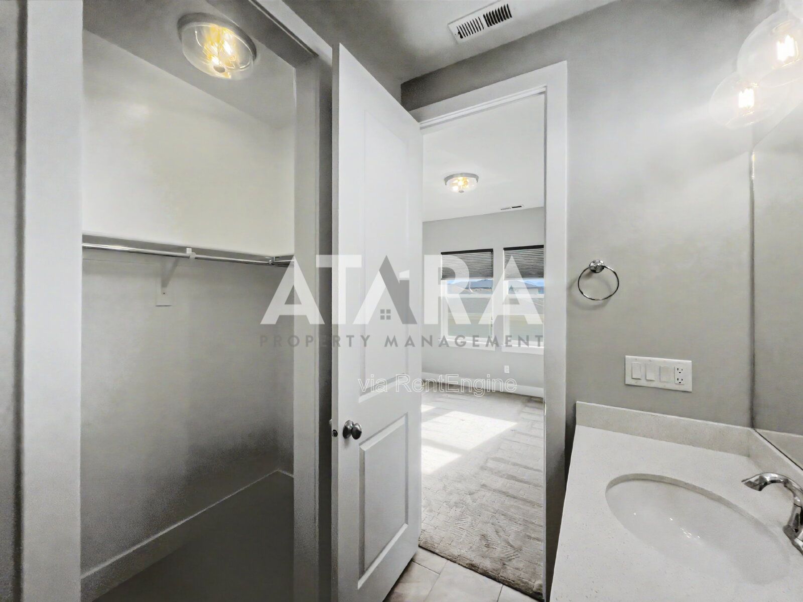 Spacious 5-Bedroom Retreat in Cottonwood Heights property image