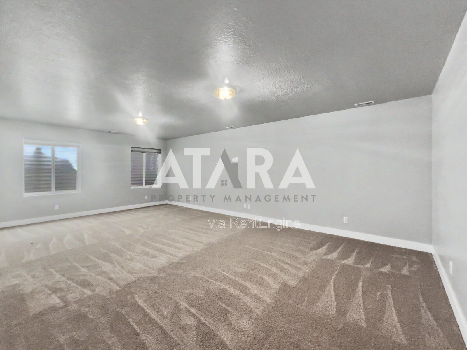 Spacious 5-Bedroom Retreat in Cottonwood Heights property image