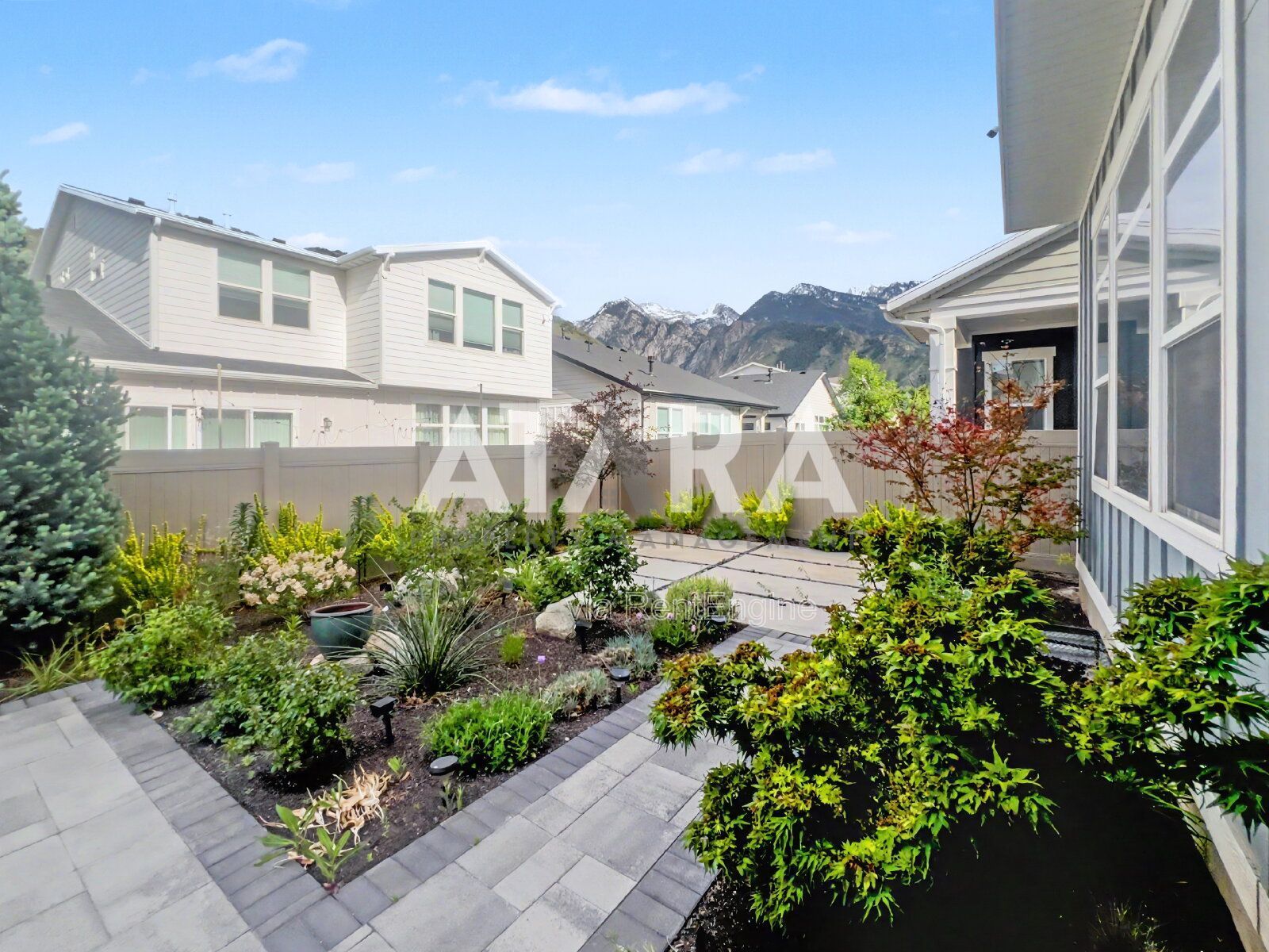 Spacious 5-Bedroom Retreat in Cottonwood Heights property image