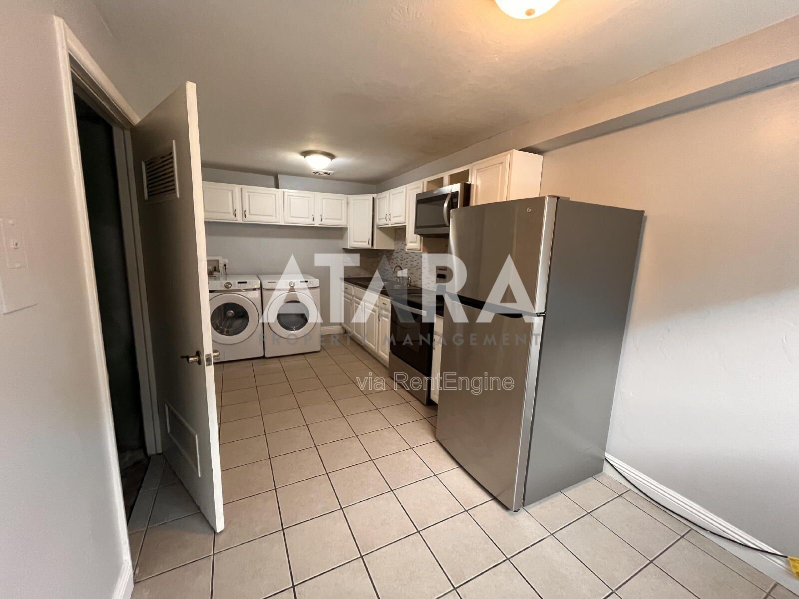 Charming 2 Bed / 1 Bath Unit in Salt Lake City Convenient & Well-Located! property image
