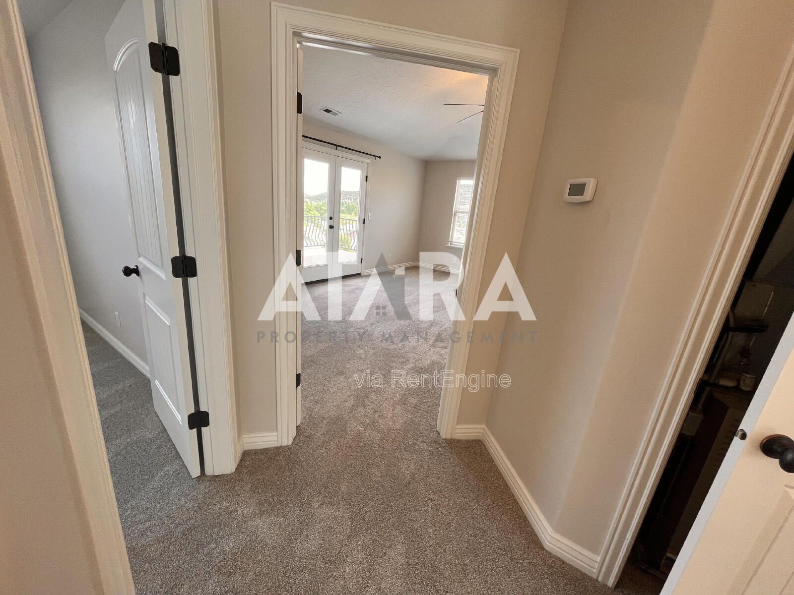 Spacious Pet Friendly Home in Eagle Mountain! —5 Bed / 3 Bath w/ Stunning Views & Vaulted Great Room! property image