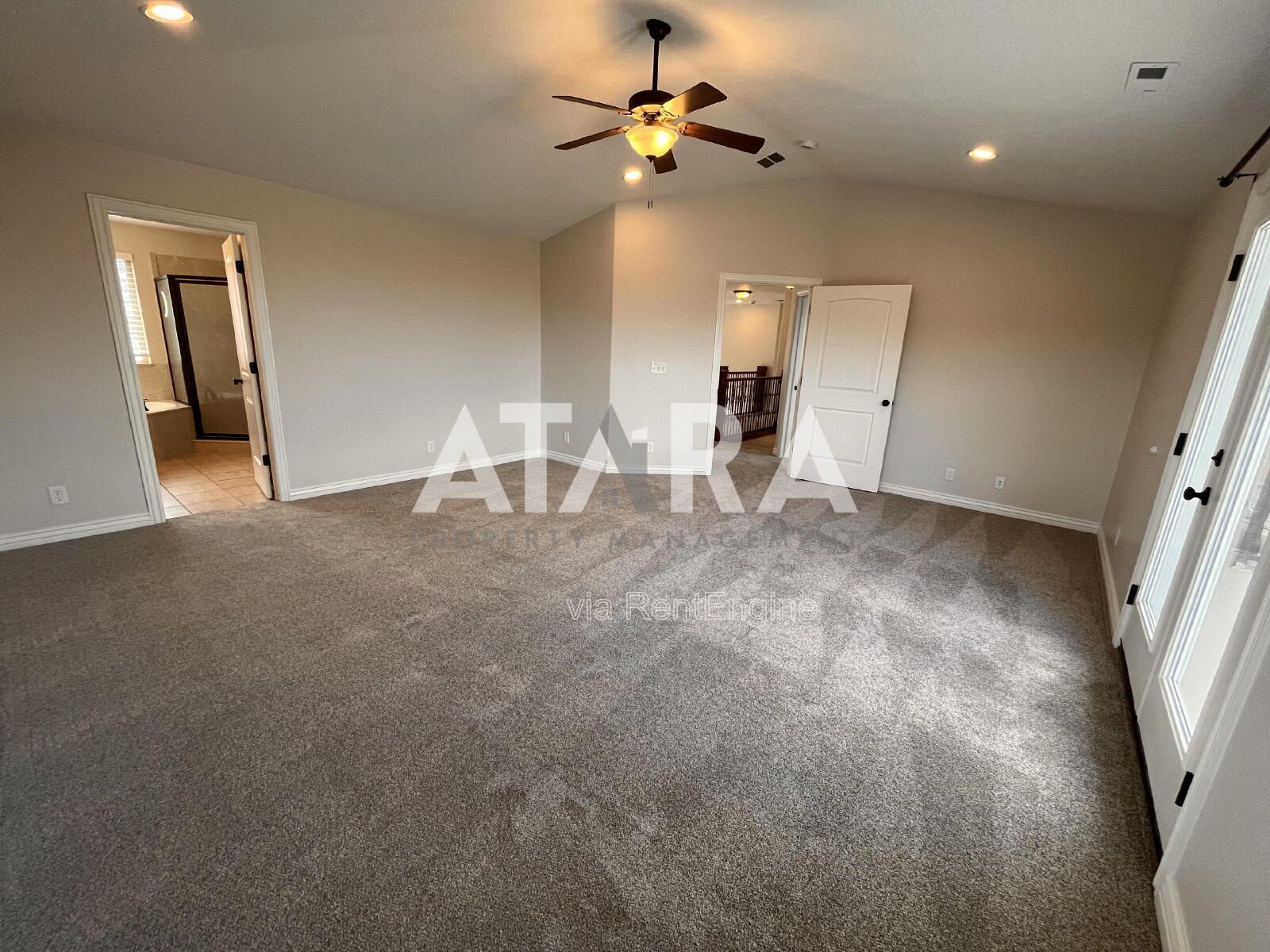 Spacious Pet Friendly Home in Eagle Mountain! —5 Bed / 3 Bath w/ Stunning Views & Vaulted Great Room! property image