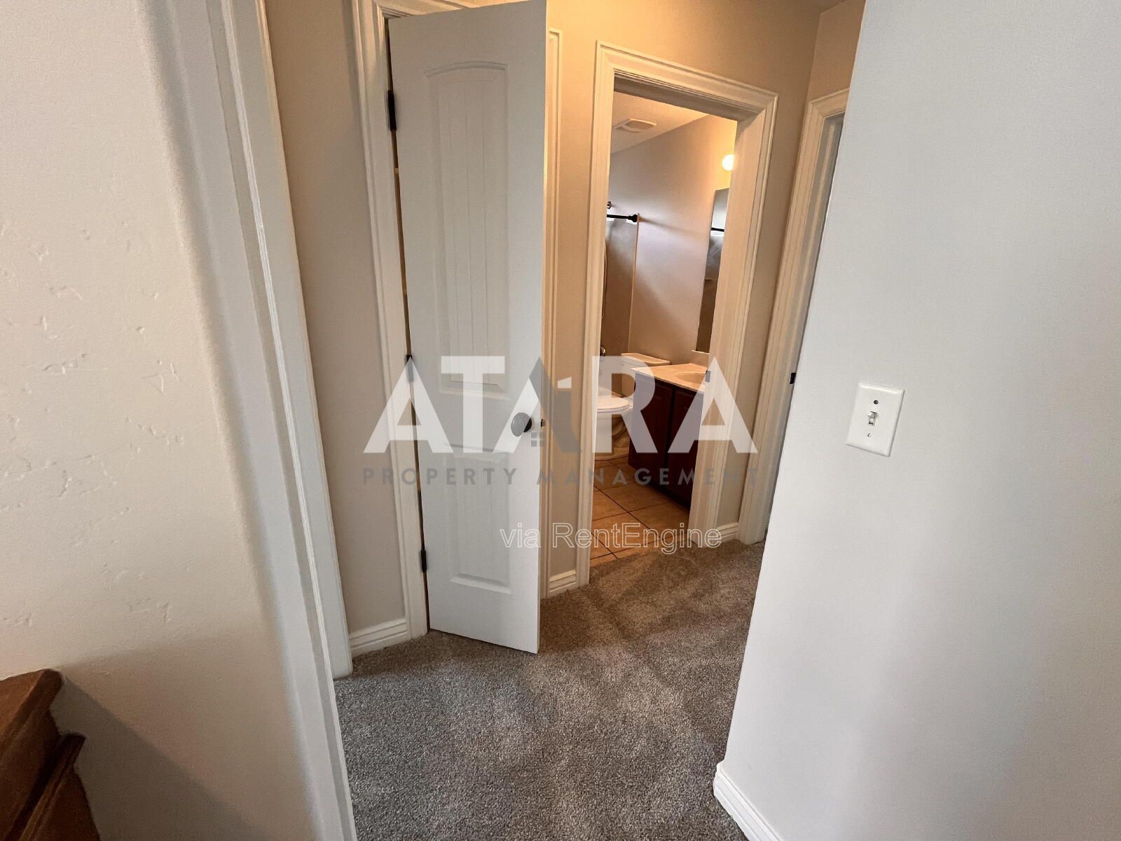 Spacious Pet Friendly Home in Eagle Mountain! —5 Bed / 3 Bath w/ Stunning Views & Vaulted Great Room! property image
