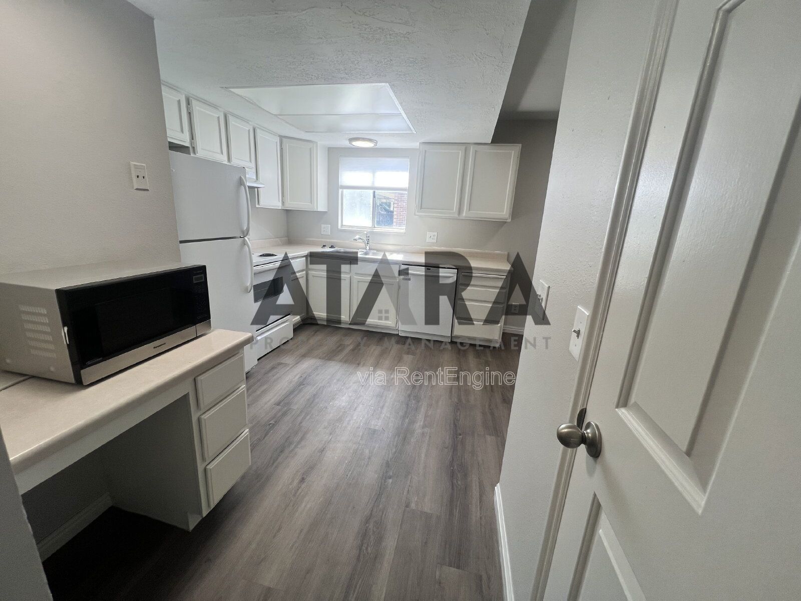 Comfort for You & Your Pet - 3 Bed NSL #13 property image