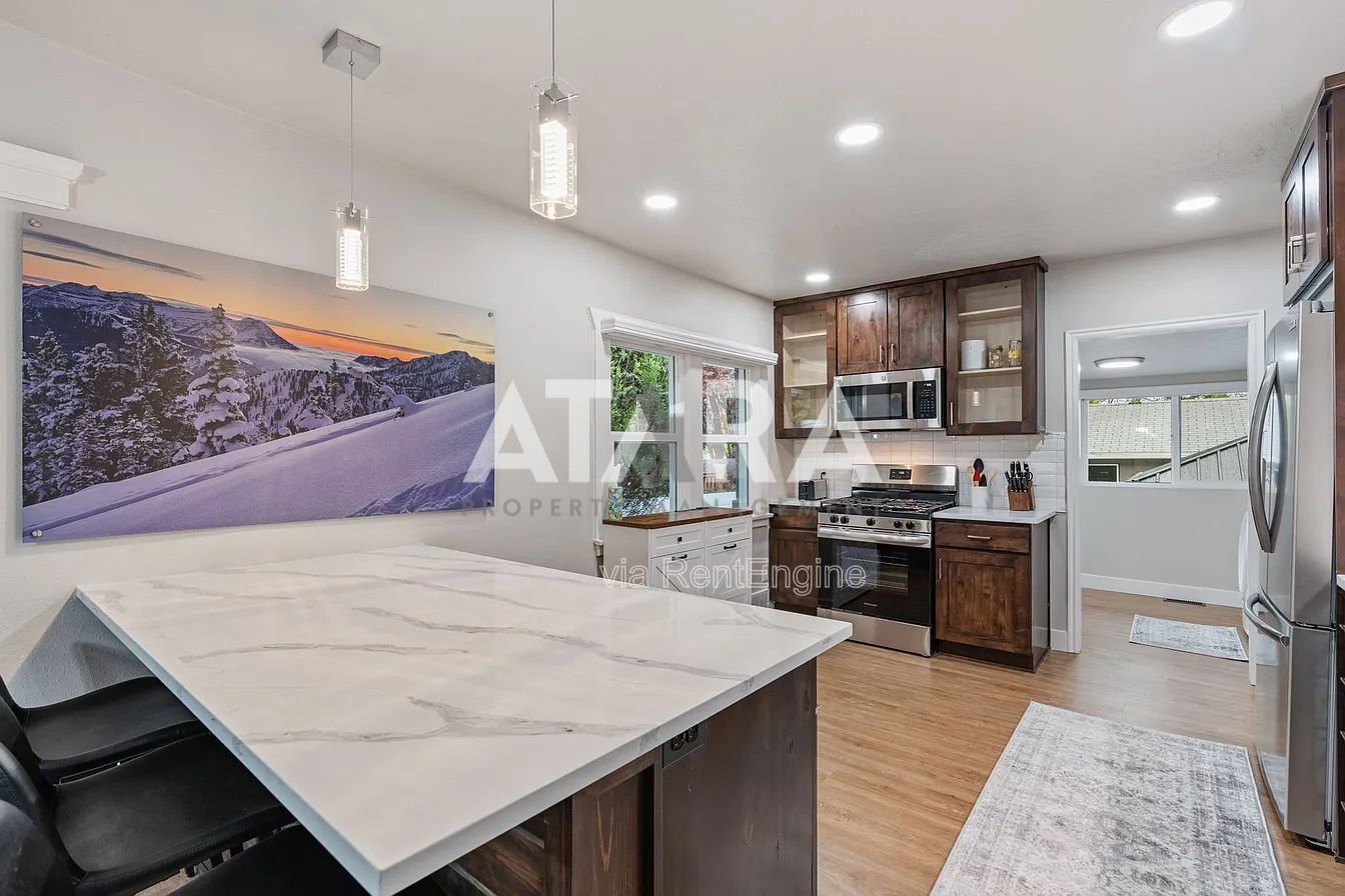3 Bed Furnished **$0 Deposit Program Available** property image