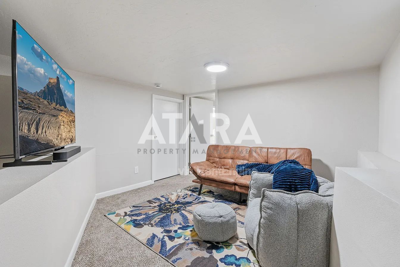 3 Bed Furnished **$0 Deposit Program Available** property image