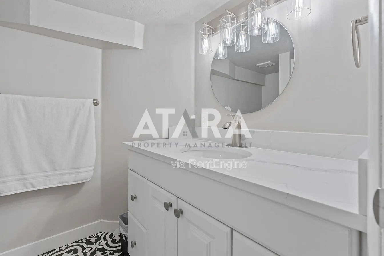 3 Bed Furnished **$0 Deposit Program Available** property image