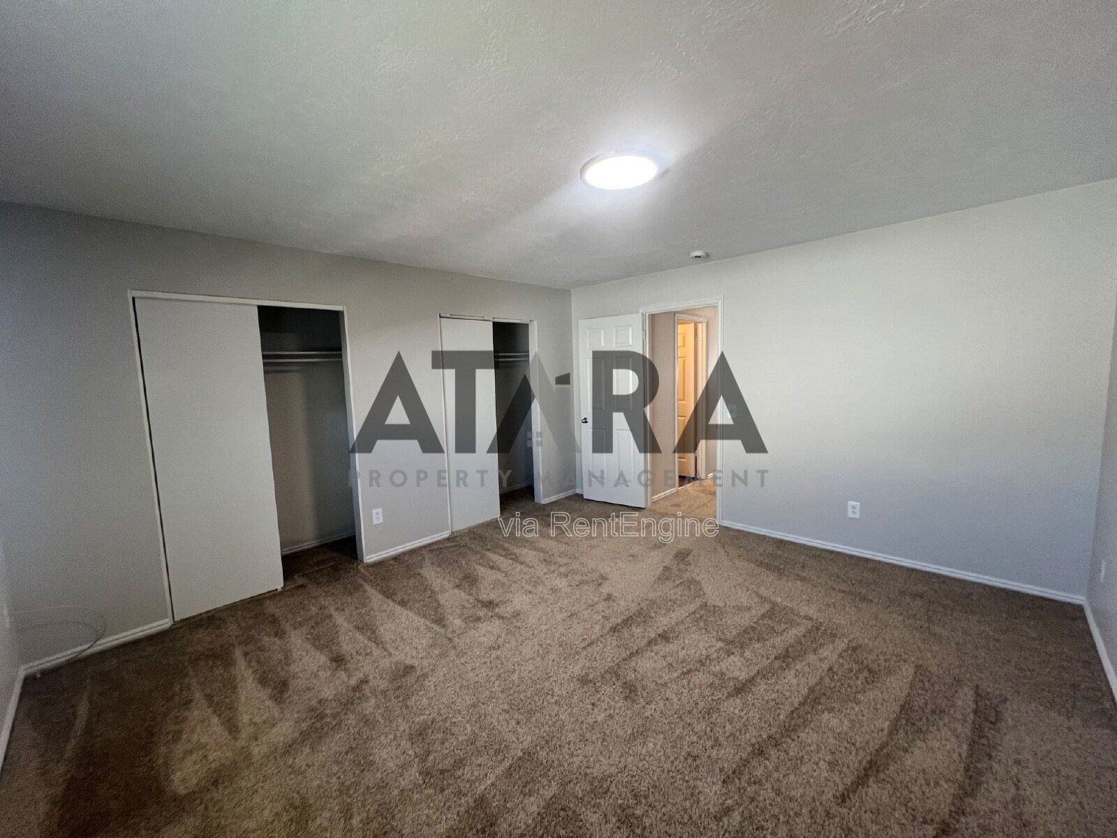 Comfort for You & Your Pet - 3 Bed NSL #13 property image