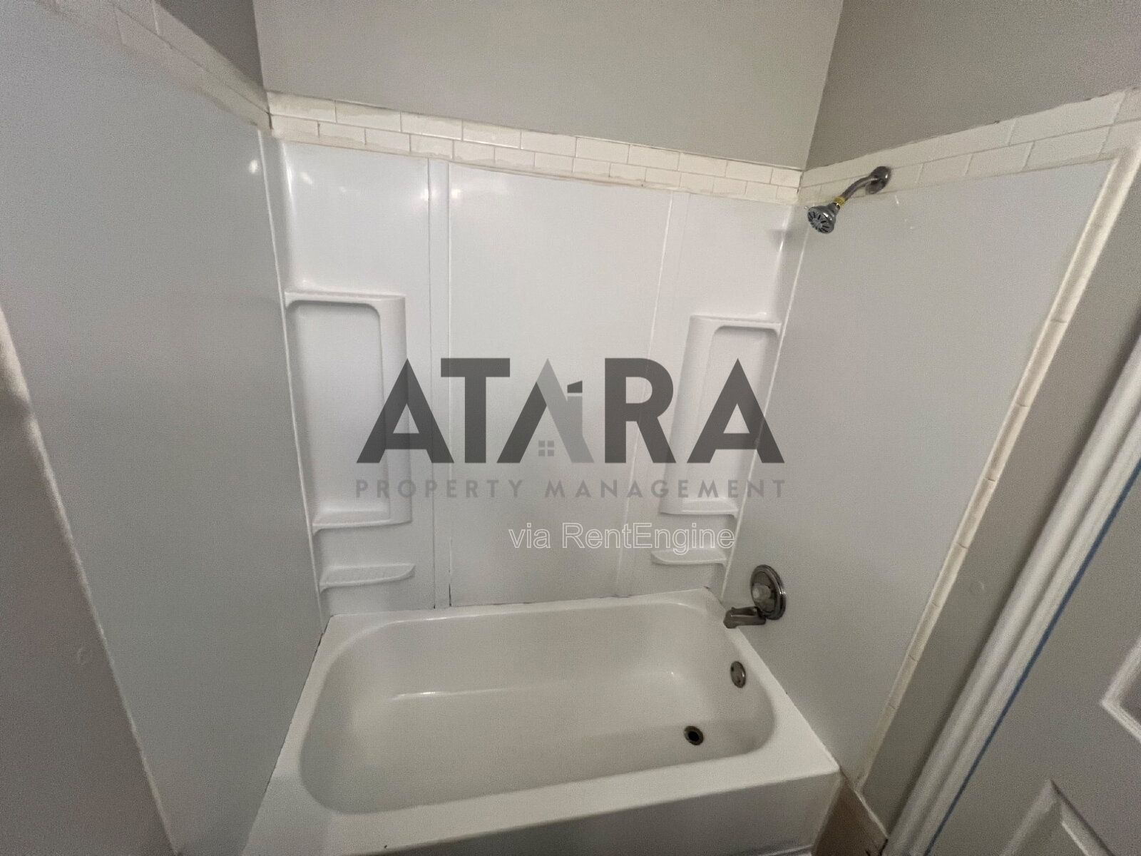 Comfort for You & Your Pet - 3 Bed NSL #13 property image