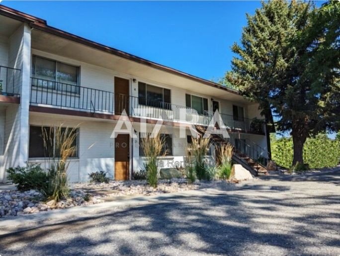 Charming 2 Bed, 1 Bath Apartment in the Heart of Sandy! property image