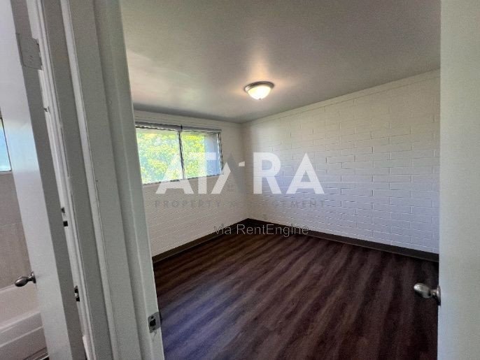 Charming 2 Bed, 1 Bath Apartment in the Heart of Sandy! property image