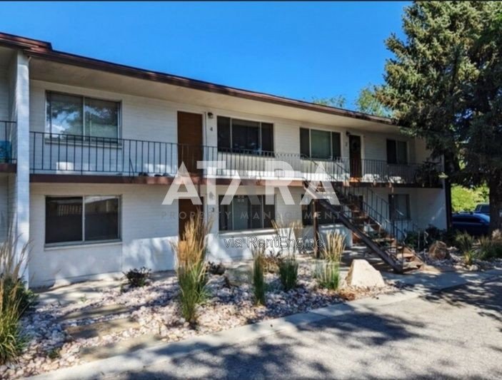 Charming 2 Bed, 1 Bath Apartment in the Heart of Sandy! property image