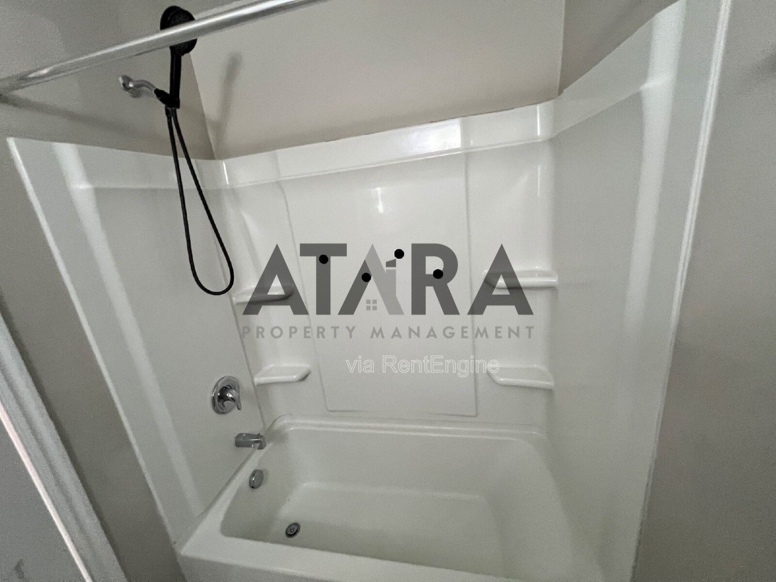 3 Bed NSL #17 **$0 Deposit Program** property image