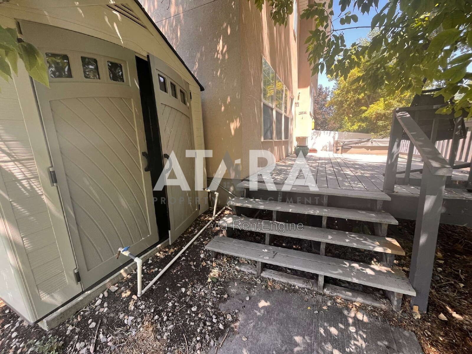 Pet-Friendly 5-Bed Home w/ Solar, Hot Tub, Great Back yard! Community Pool property image