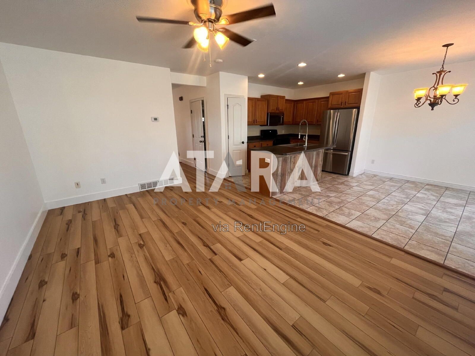 Welcome Home to Luxury Townhome Living in Draper! property image