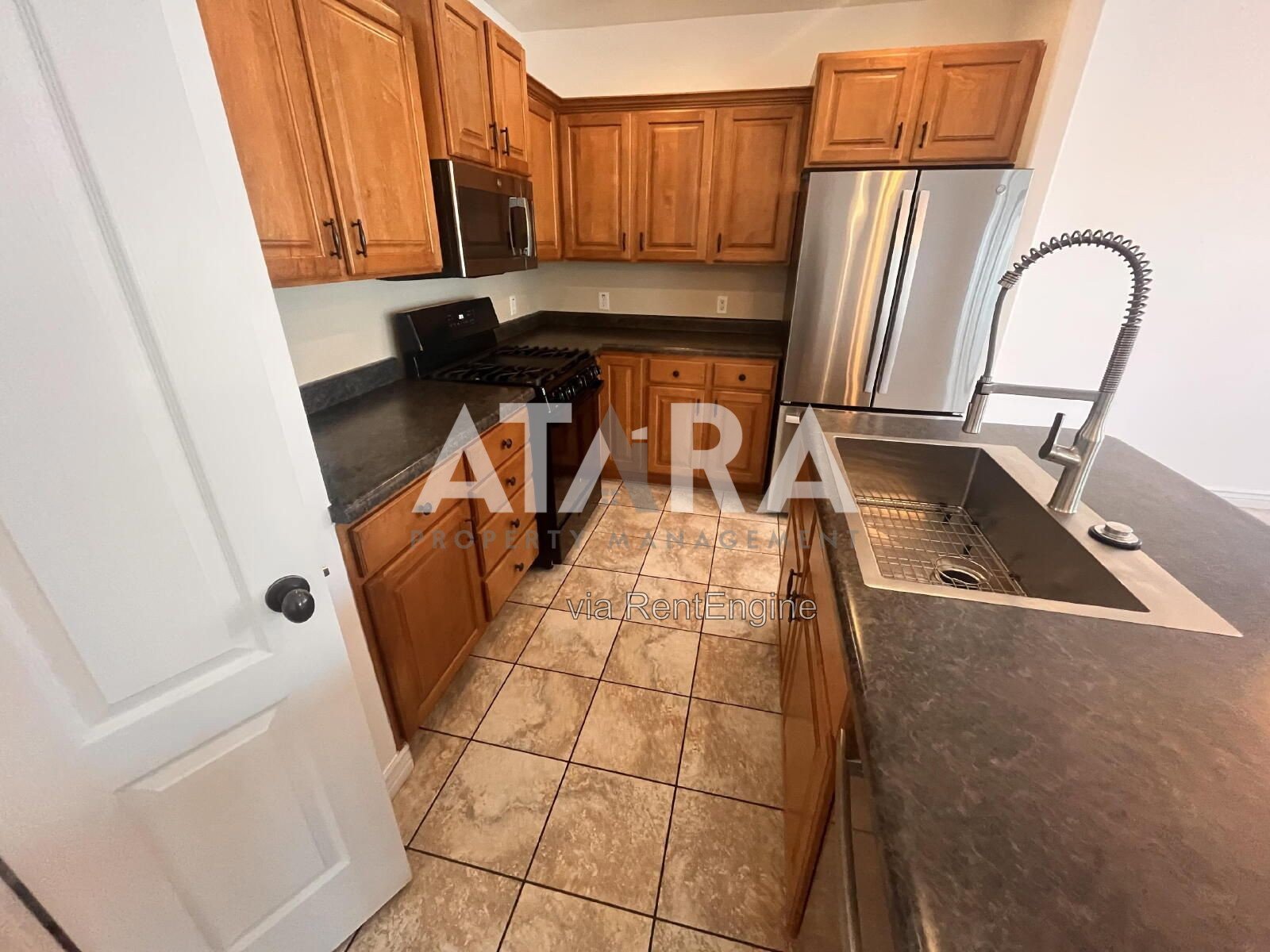 Welcome Home to Luxury Townhome Living in Draper! property image