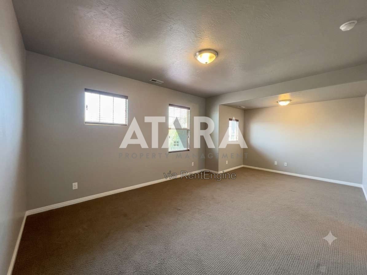 Spacious and Stylish Living in West Valley City! property image