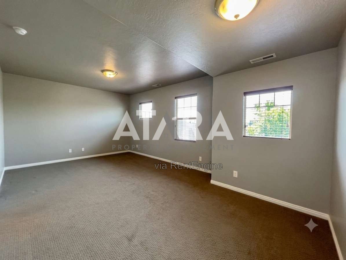 Spacious and Stylish Living in West Valley City! property image