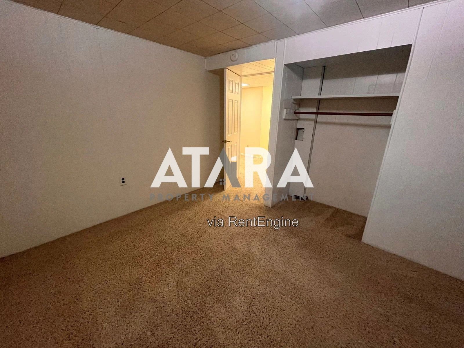 Spacious 5 Bed / 2 Bath Home in Murray  Plenty of Room to Live, Work & Entertain! property image