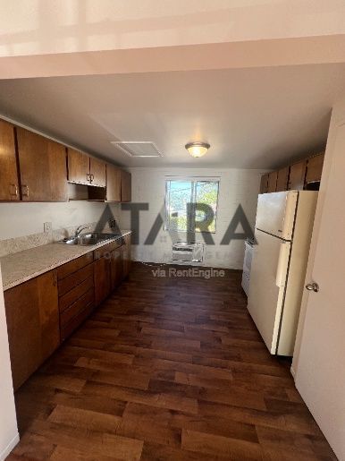 Space for Your Pets, Comfort for You – 2-Bedroom in Sandy property image