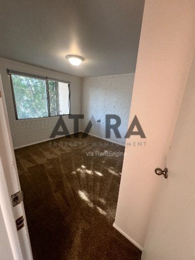 Space for Your Pets, Comfort for You – 2-Bedroom in Sandy property image